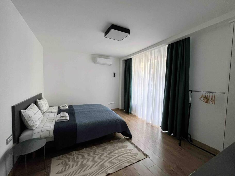 Modern City Center 2 Bedroom Apartment Sofia Eksteriør billede