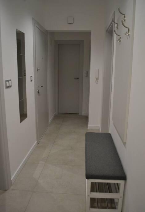 Modern City Center 2 Bedroom Apartment Sofia Eksteriør billede